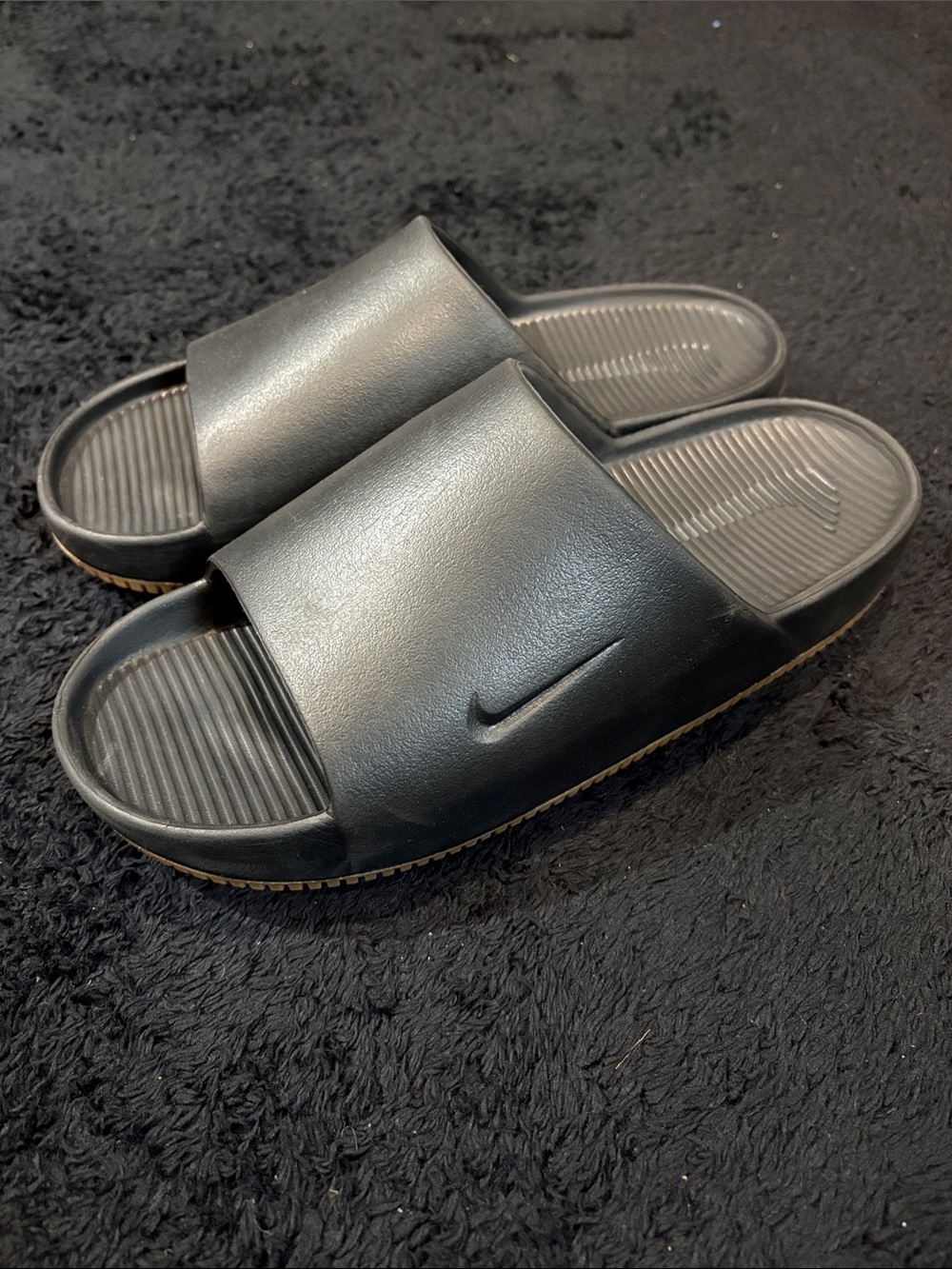 Nike Calm slide “Black/Gum” Men’s size 9